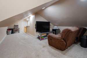 316 N Van Buren St (32)