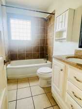 2001 San Antonio St (12)