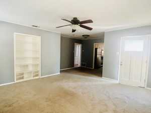 2001 San Antonio St (6)