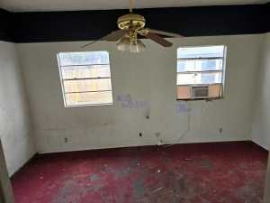 2839 Colorado St (8)