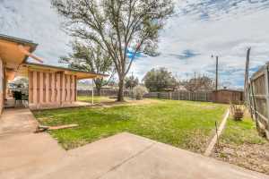 2645 A&M Ave (11)