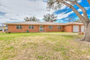 2645 A&M Ave (8)