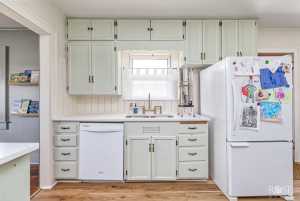 608 E Parkway St (9)