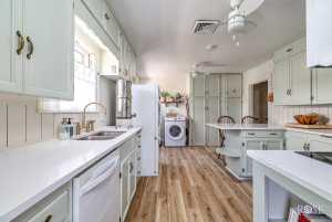 608 E Parkway St (8)