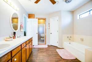 3602 Parkwood Dr (28)