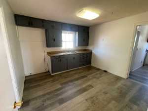 1304 N Broadway St (4)