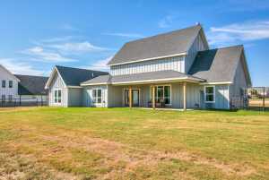 7152 Club Creek Lane (34)