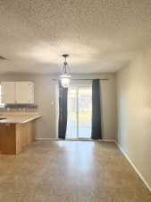 1211 Johnny Lane (12)