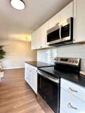 1309 Gregory Dr (24)