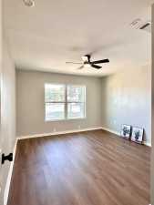 1309 Gregory Dr (28)