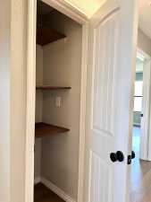 1309 Gregory Dr (31)