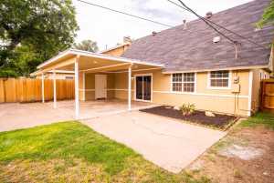 1521 S Jackson St (19)