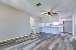 3313 Adrian St (12)