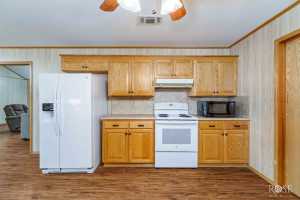 18485 S Hwy 277 (21)