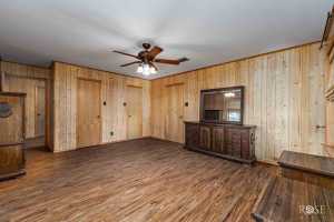 18485 S Hwy 277 (23)