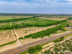 18485 S Hwy 277 (67)