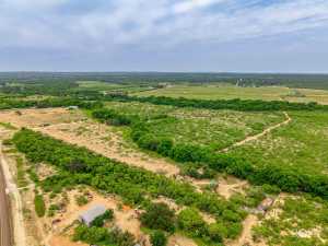 18485 S Hwy 277 (70)