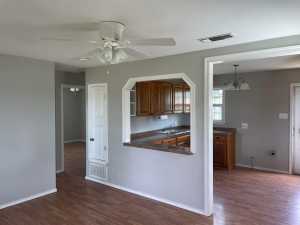 405 E 24th St (3)