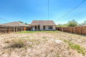 2122 Woodlawn Dr (3)