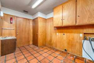 1000 Lakeside Dr (39)