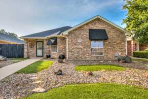 4245 Green Meadow Dr