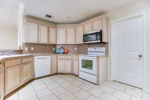 4245 Green Meadow Dr (14)