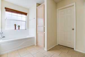 4245 Green Meadow Dr (18)