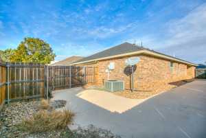 4245 Green Meadow Dr (29)