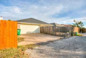 4245 Green Meadow Dr (30)