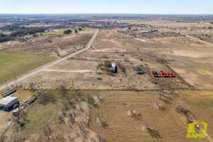 9005 N Valley Dr (16)