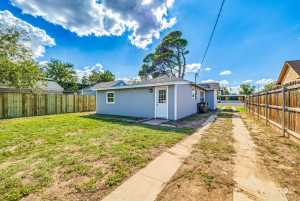 1210 S Abe St (22)
