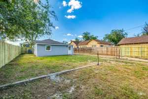 1210 S Abe St (24)