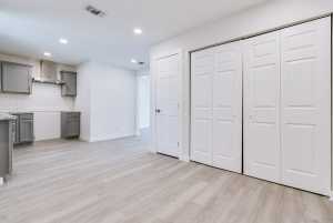 2624 Dallas St (15)
