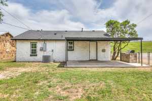 2624 Dallas St (12)