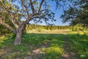 1072 Private Rd 3312 (34)
