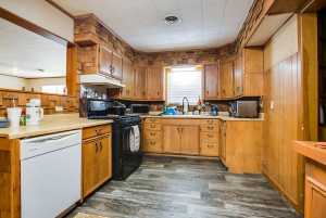 202 Sharp Ave (11)