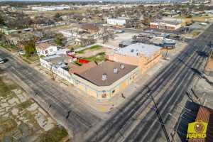 1619 S Chadbourne St (2)