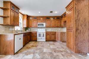 3868 Honeysuckle Lane (11)