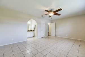 3868 Honeysuckle Lane (19)