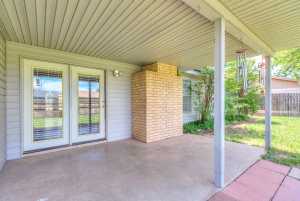 3868 Honeysuckle Lane (21)