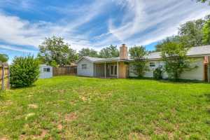 3868 Honeysuckle Lane (10)