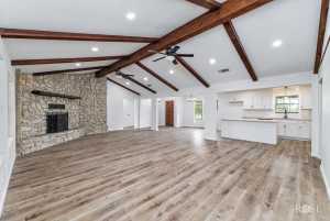 8758 Hwy 67