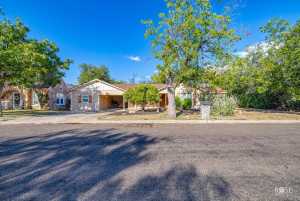 216 N Madison St (2)