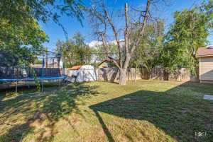 216 N Madison St (22)