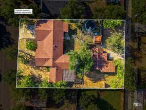 216 N Madison St (38)