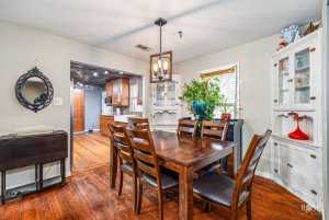 216 N Madison St (9)