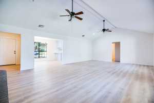 3842 Hillcrest (7)