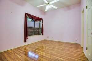 1206 Dorchester Dr (12)