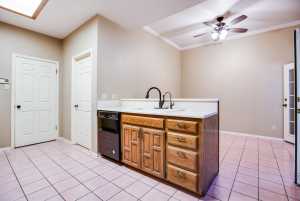 1206 Dorchester Dr (15)