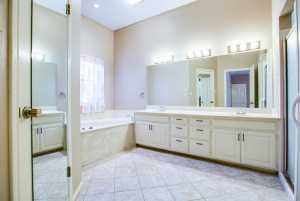 1206 Dorchester Dr (24)